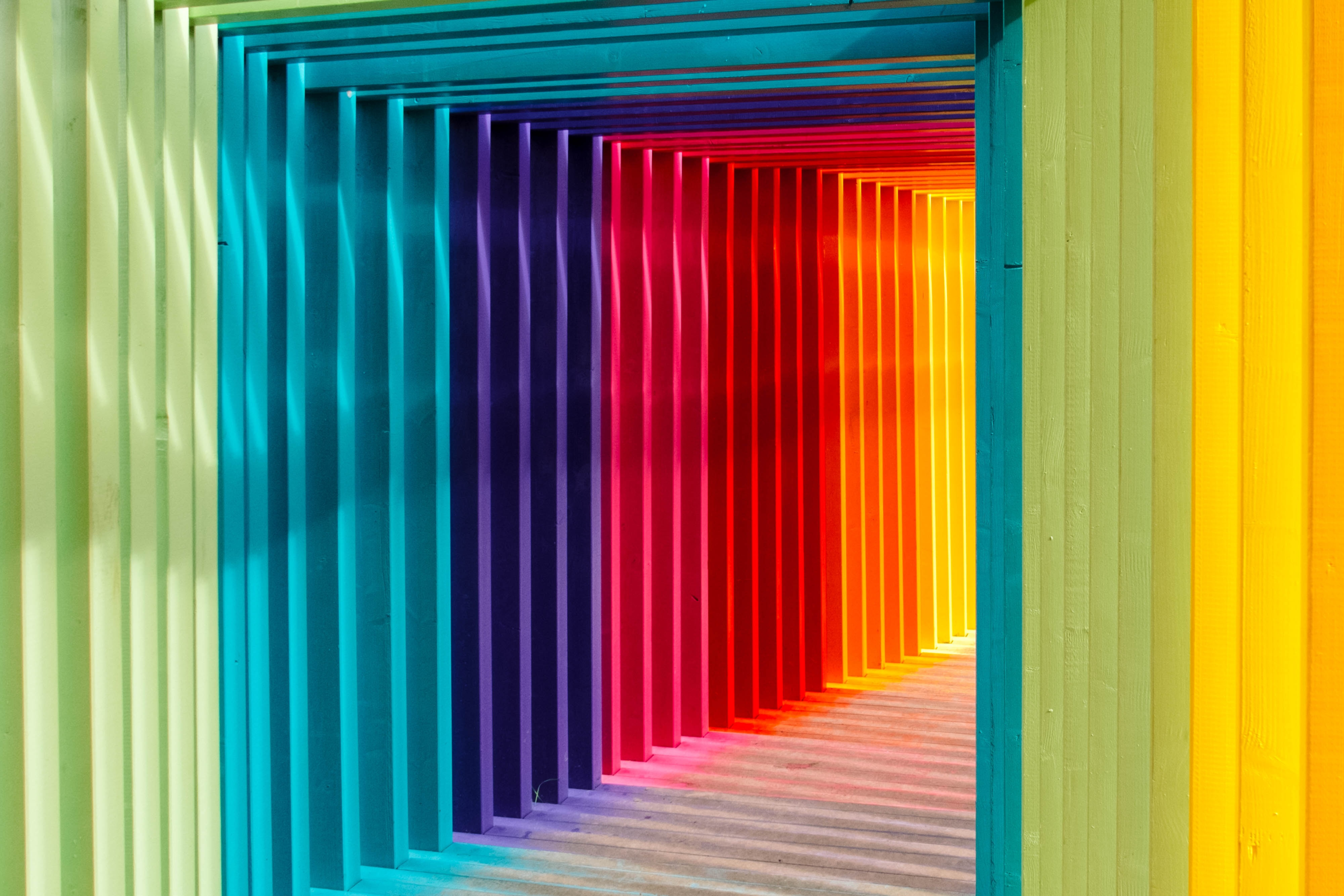 Cost-Effective Creativity: Develop a Brand Identity and Visuals That Won't Break the Bank 2 Affordable visual identity - selecting a color palette