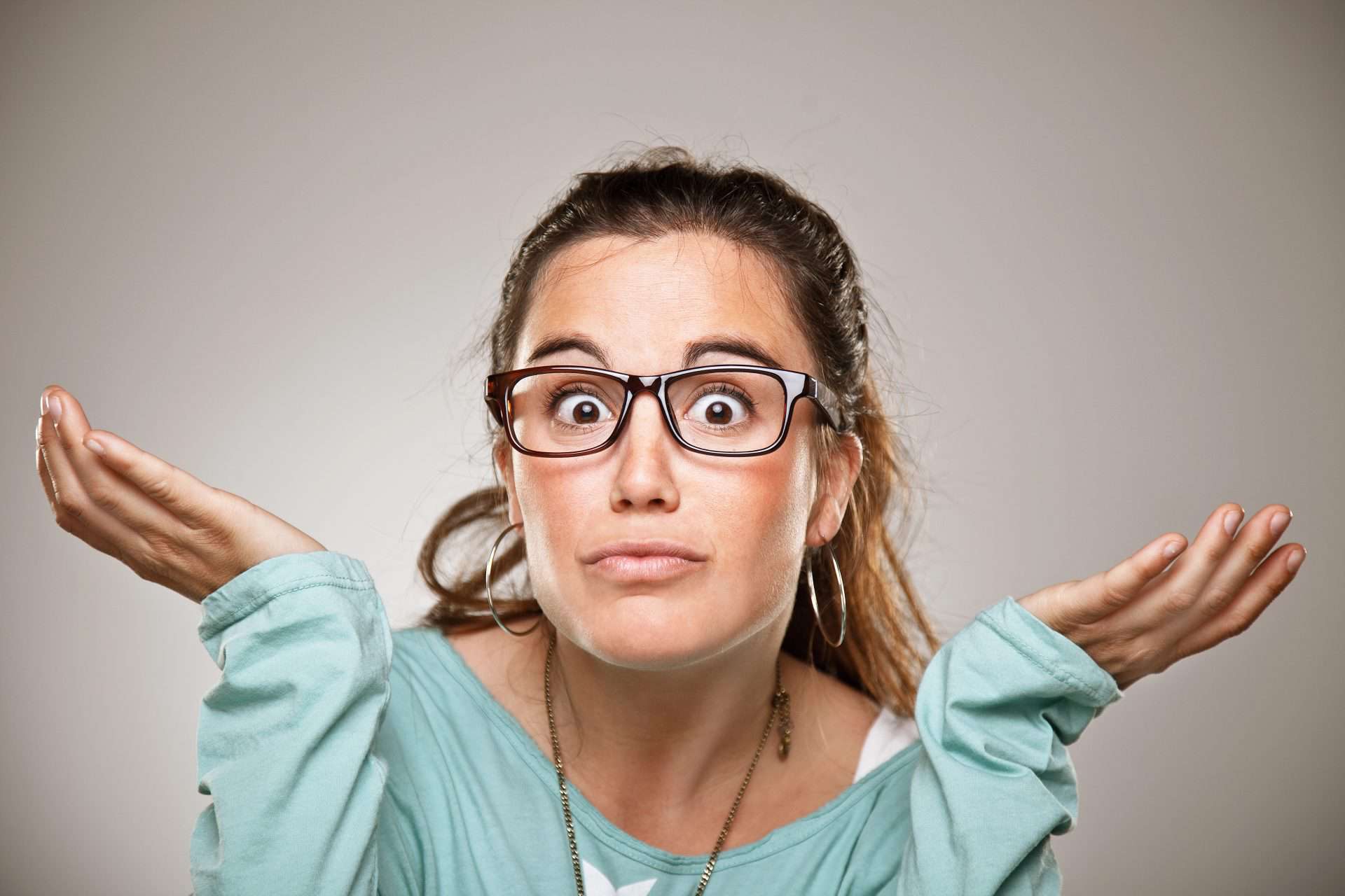 TikTok vs YouTube Shorts: What is the Best Platform for Short Videos? 1 woman trying to decide tiktok vs yutube shorts