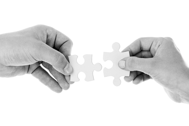 Don't Ignore Customer Retention Marketing - It Could Be The Death Of Your Business 8 hands, puzzle pieces, connect, increase customer retention